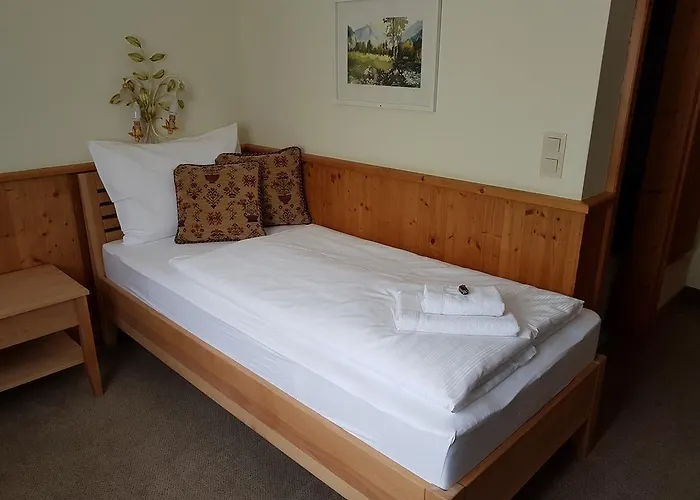 Tauplitzerhof 3* 타우플리츠